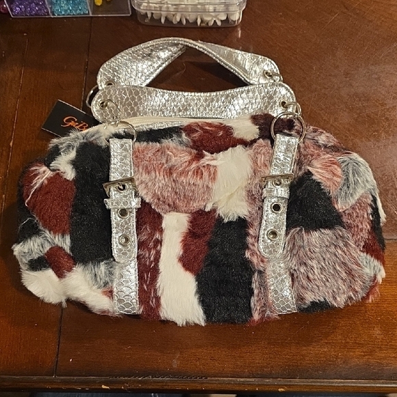 (J8) Black and White Mini Bag with Patch Fur Design - Picture 2 of 7